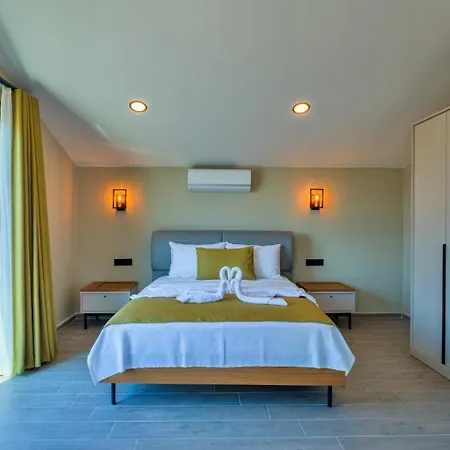 4 Bedroom - 3047 Villa Fethiye