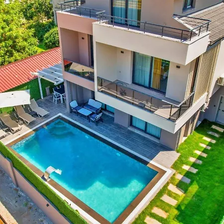 4 Bedroom - 3047 Fethiye