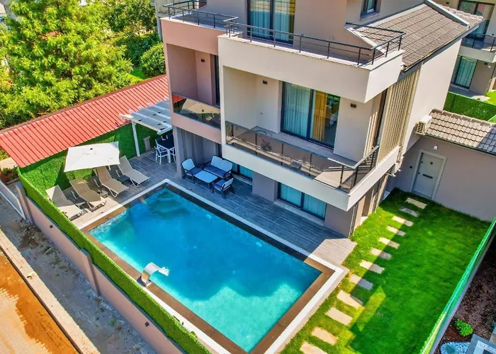 4 Bedroom - 3047 פאטהיה