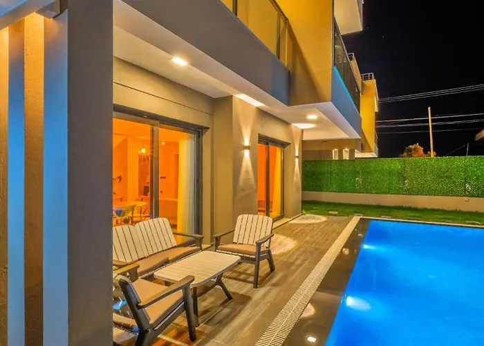 וילה 4 Bedroom - 3047