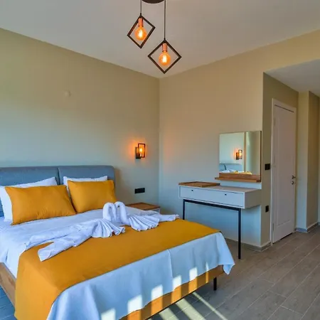 4 Bedroom - 3047 * フェティエ